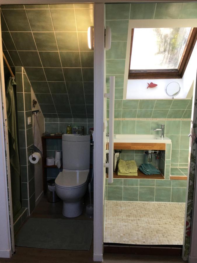 Gite D'Etape Du Tilleul, 4-8 Personnes La Celle-les-Bordes Exterior foto